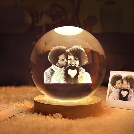 Personalisierte Foto-Kristallkugel mit LED-Nachtlicht